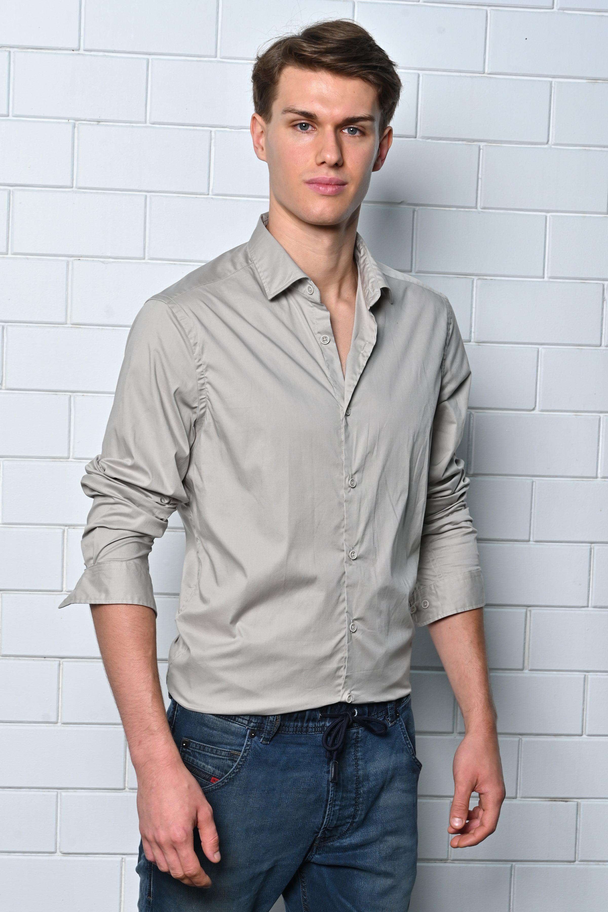 Men Cotton Lycra Solid Shirt