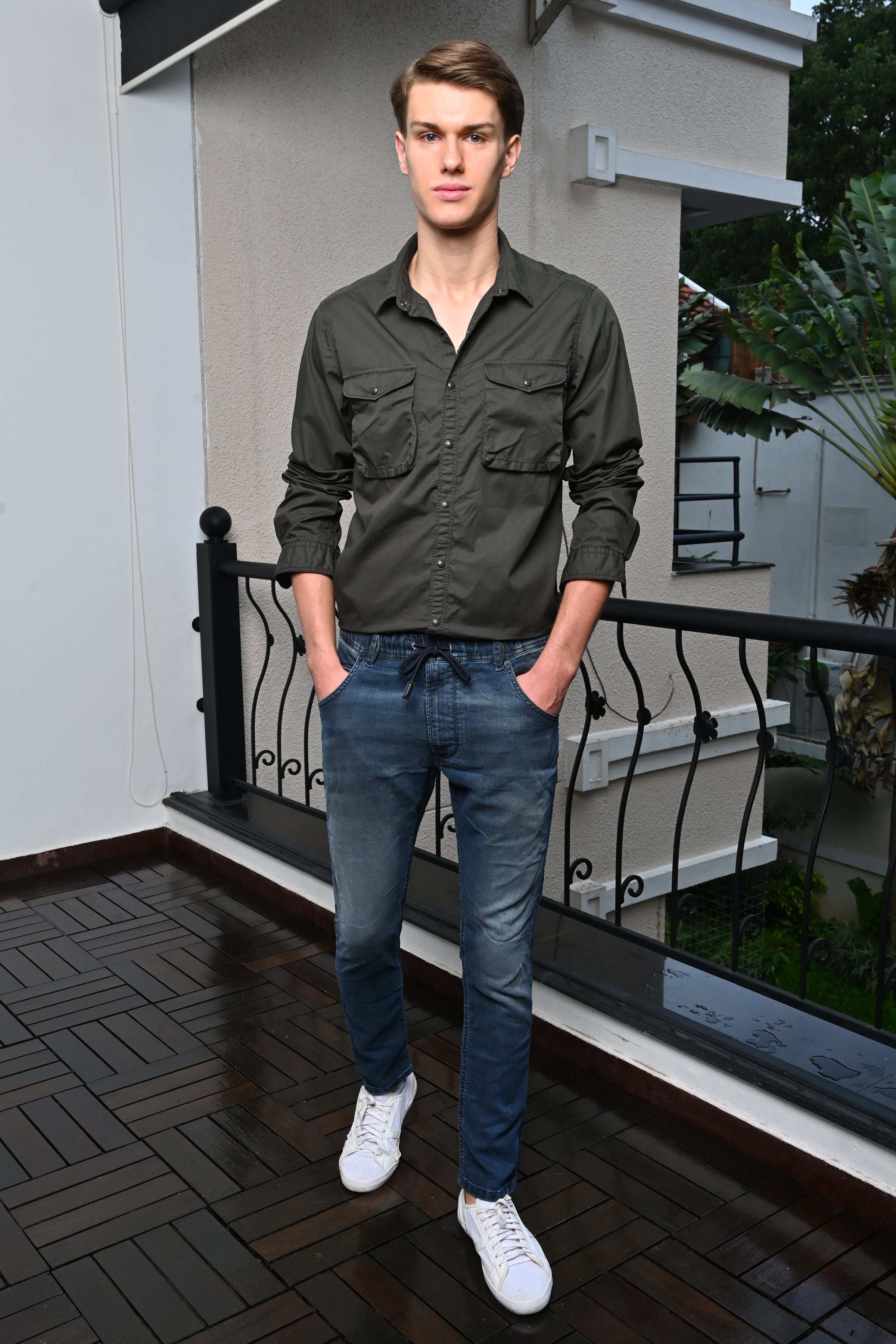 Men Patric Cotton Cargo Shirt Olive
