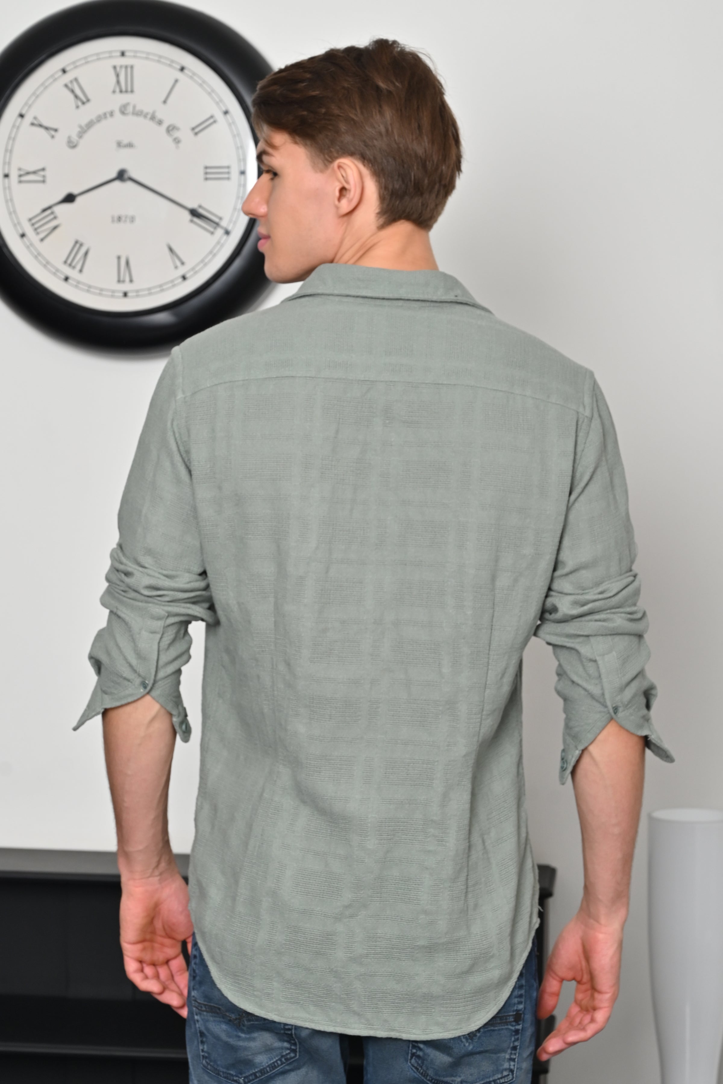 Men Textured Solid Shirt
