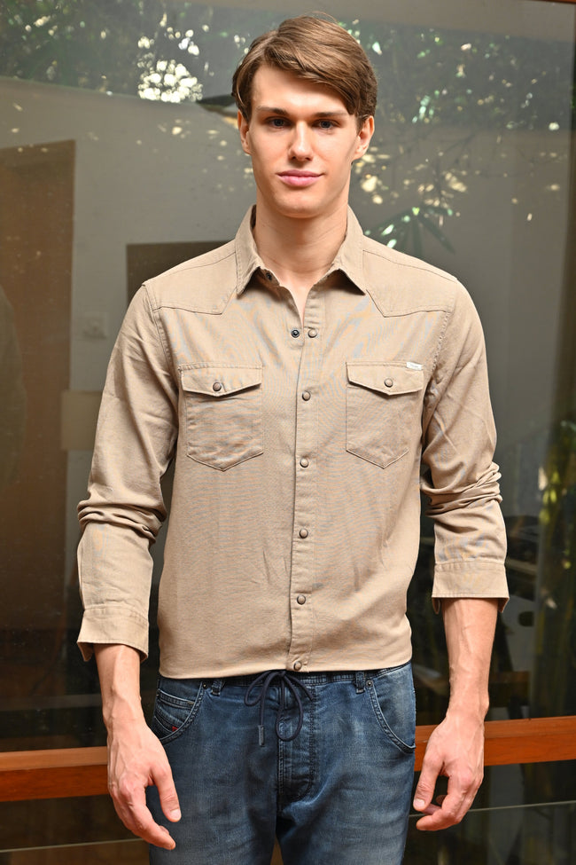 Men Cotton Pocketed Solid Shirt