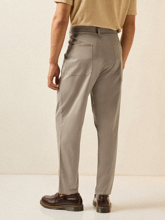 Men Beige Solid Cropped Carrot Fit Casual Chino Trouser