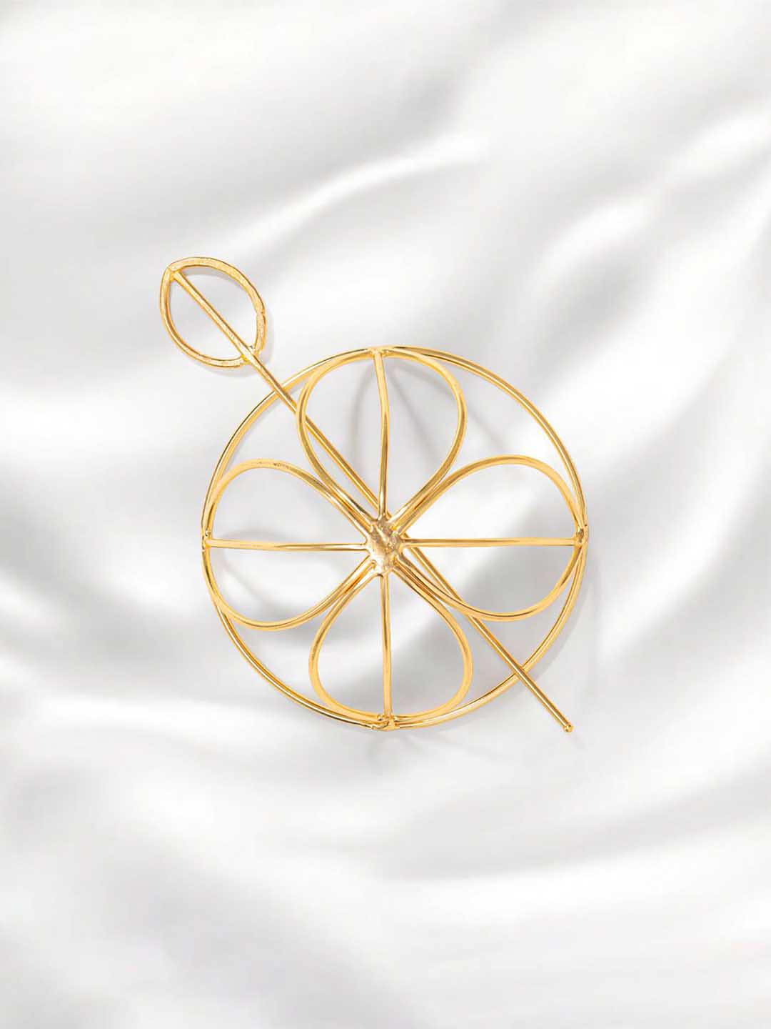 Women Gold Tara Bun Holder