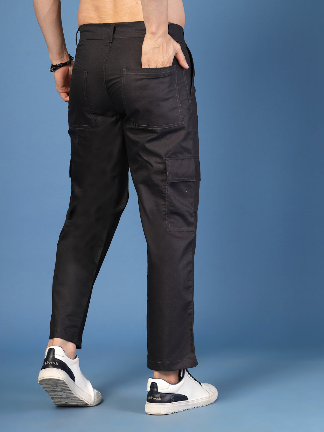 Men Black Twill Solid Cargo