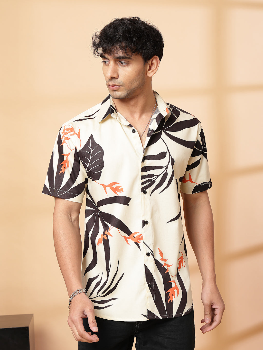 Men Abstract Cuban Collar Shirt
