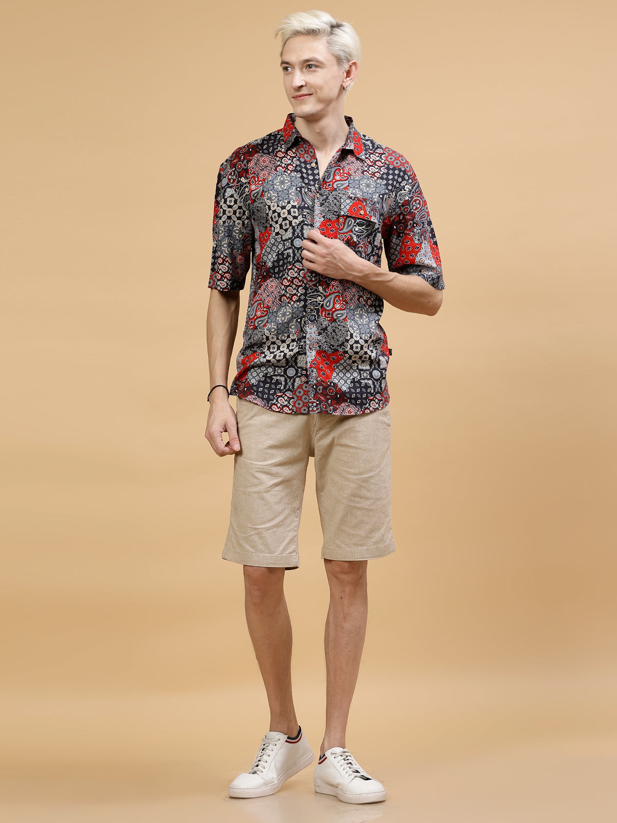 Men Paisley Print DropShoulder Hawaiian Shirt