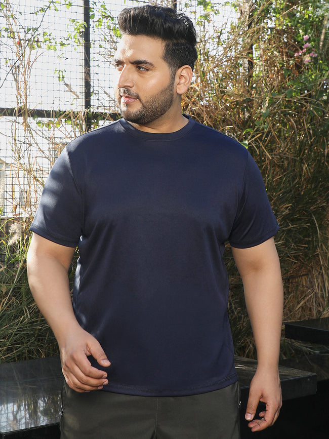 Men Navy Blue Solid T-Shirt