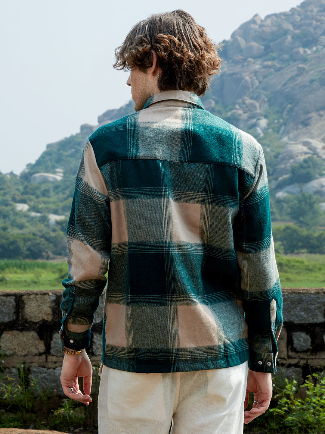 Men Cotton Blend Checks Shirt