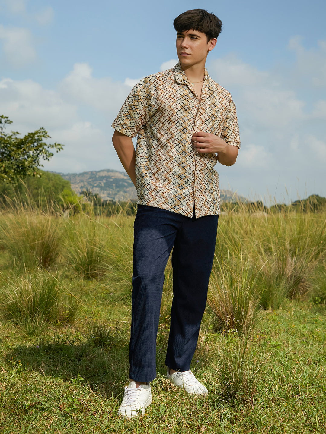 Men Multicolour Waveform Oversized Shirt