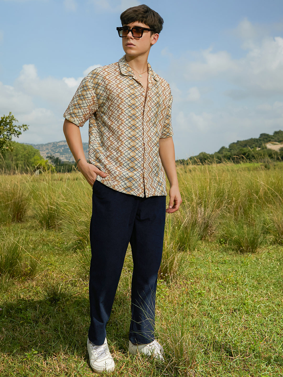 Men Multicolour Waveform Oversized Shirt