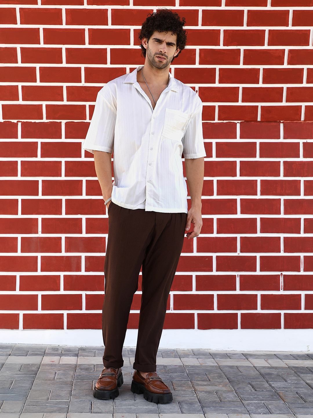 Men Chalk White Unbalanced-Ridge Oversized Shirt