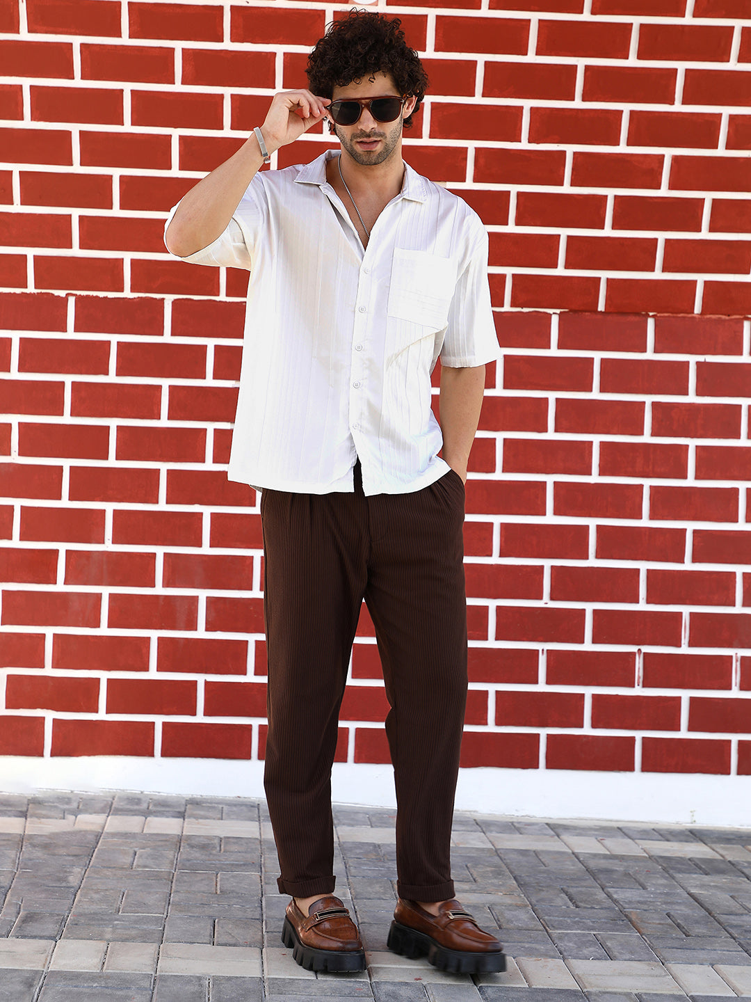 Men Chalk White Unbalanced-Ridge Oversized Shirt