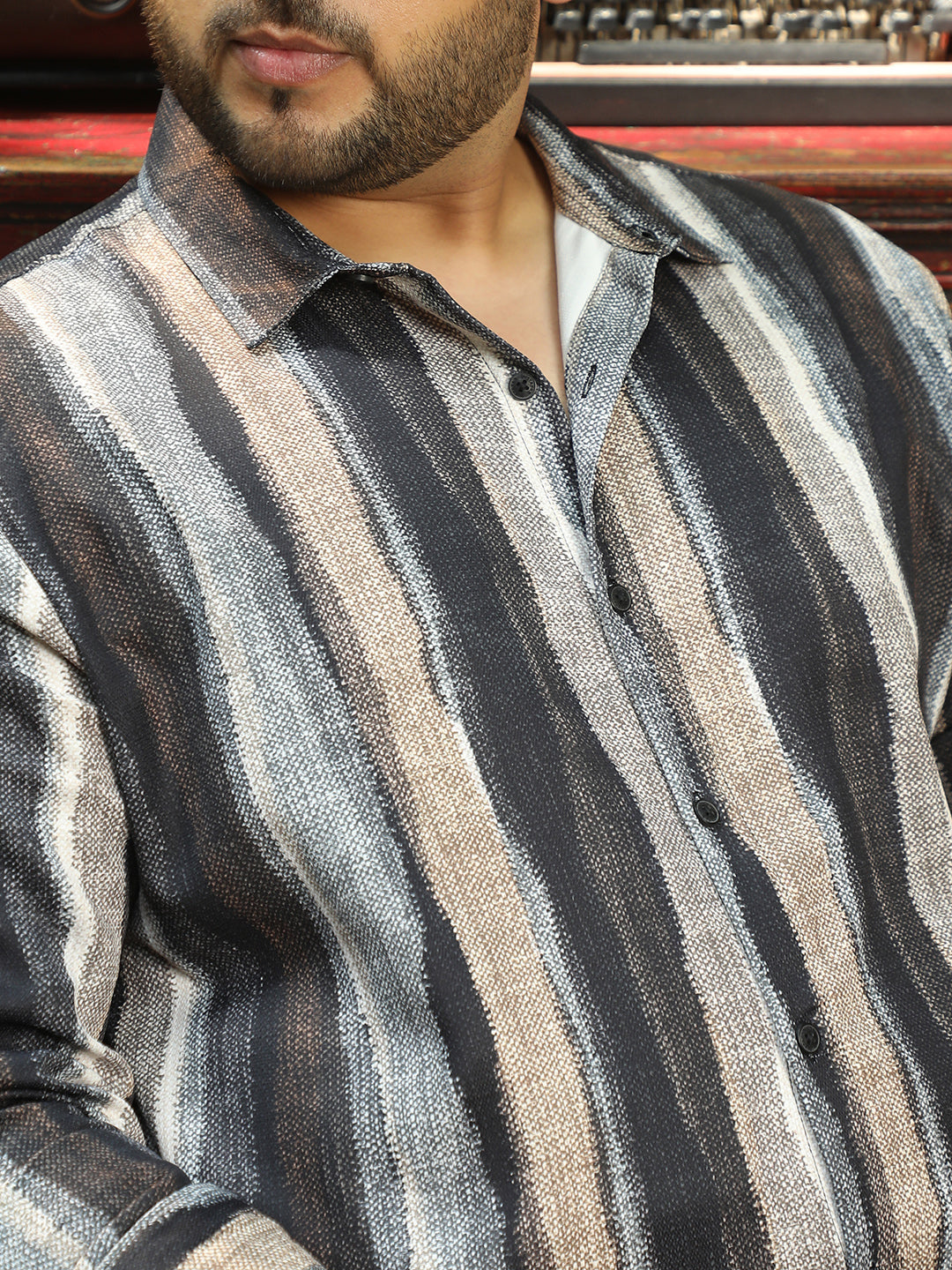 Men Black Stripes Shirt