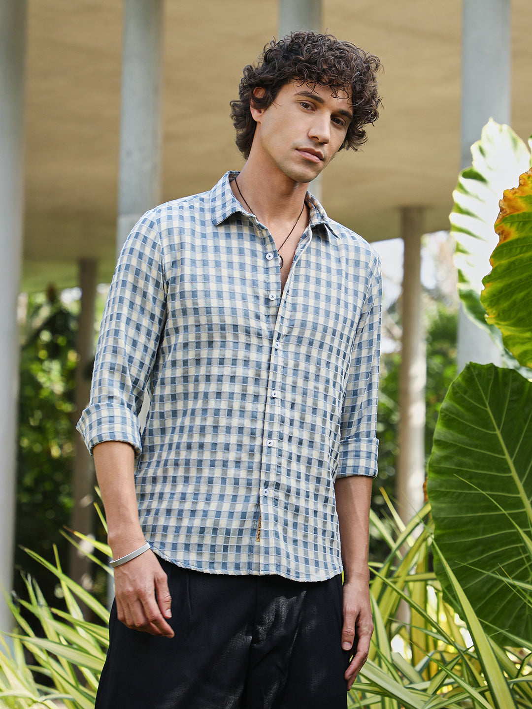 Men Cotton Blend Regular Checks Shirt