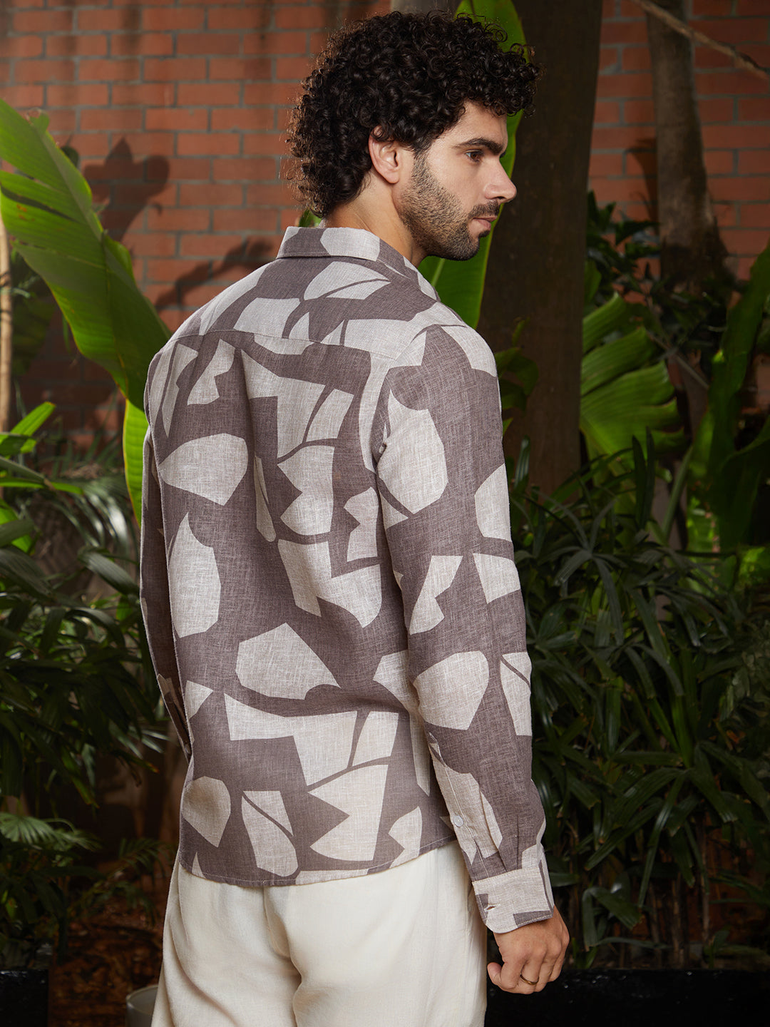 Men Ash Brown Abstract Heathered Shirt