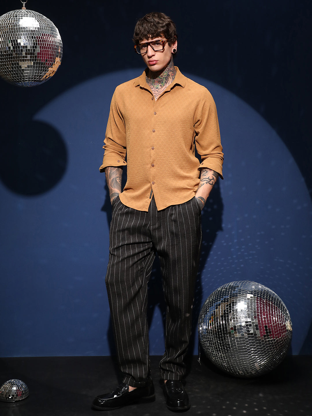 Men Sienna Brown Rhombus-Texture Shirt