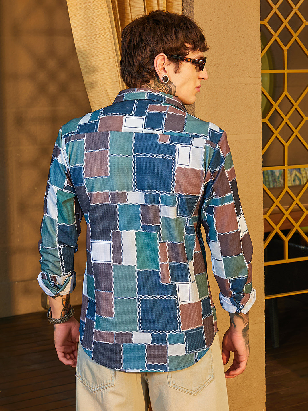 Men Cotton Blend Regular Printed Shirt