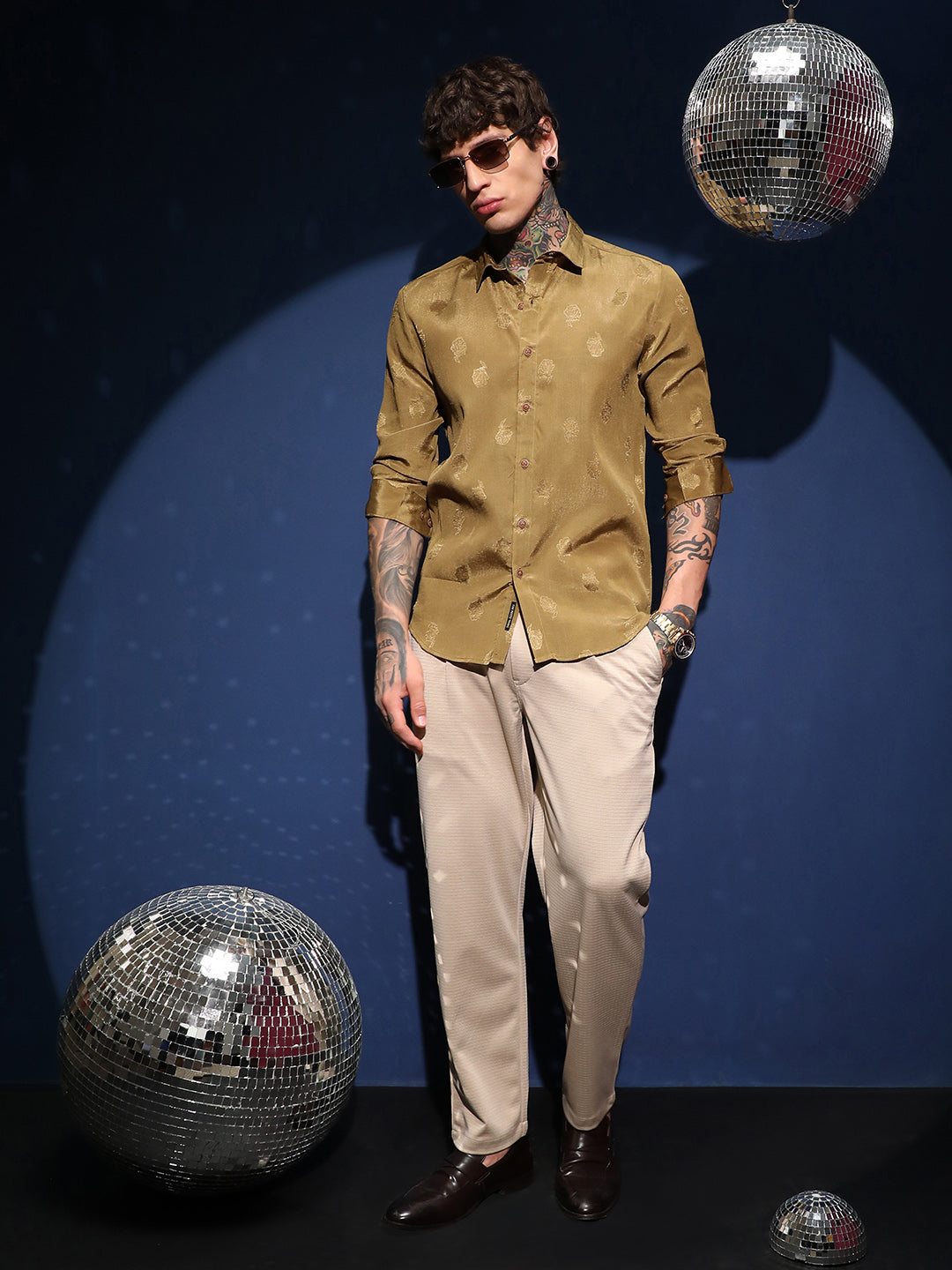 Men Olive Green Lotus-Texture Shirt