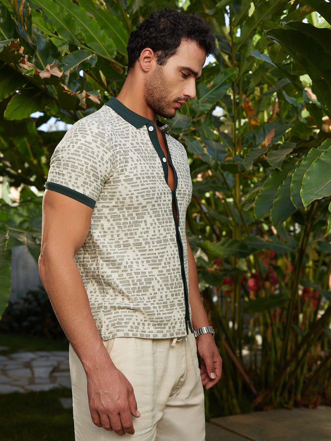 Men Cotton Blend Relaxed Printed Shirt