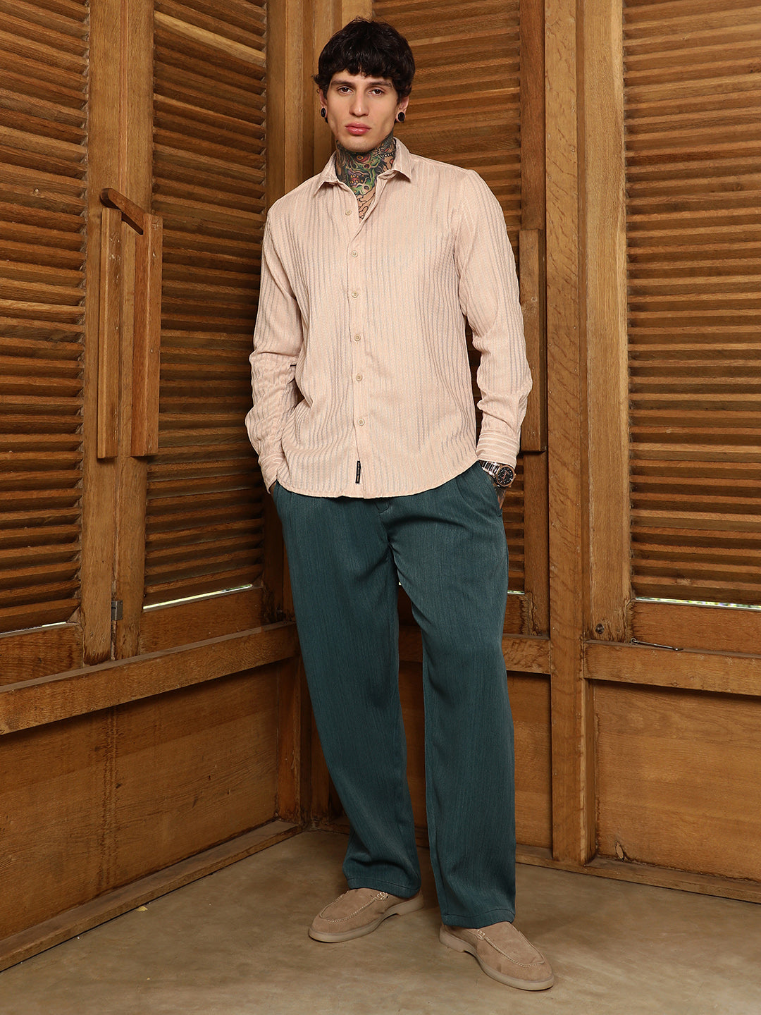 Men Khaki Beige Ripple-Trough Shirt