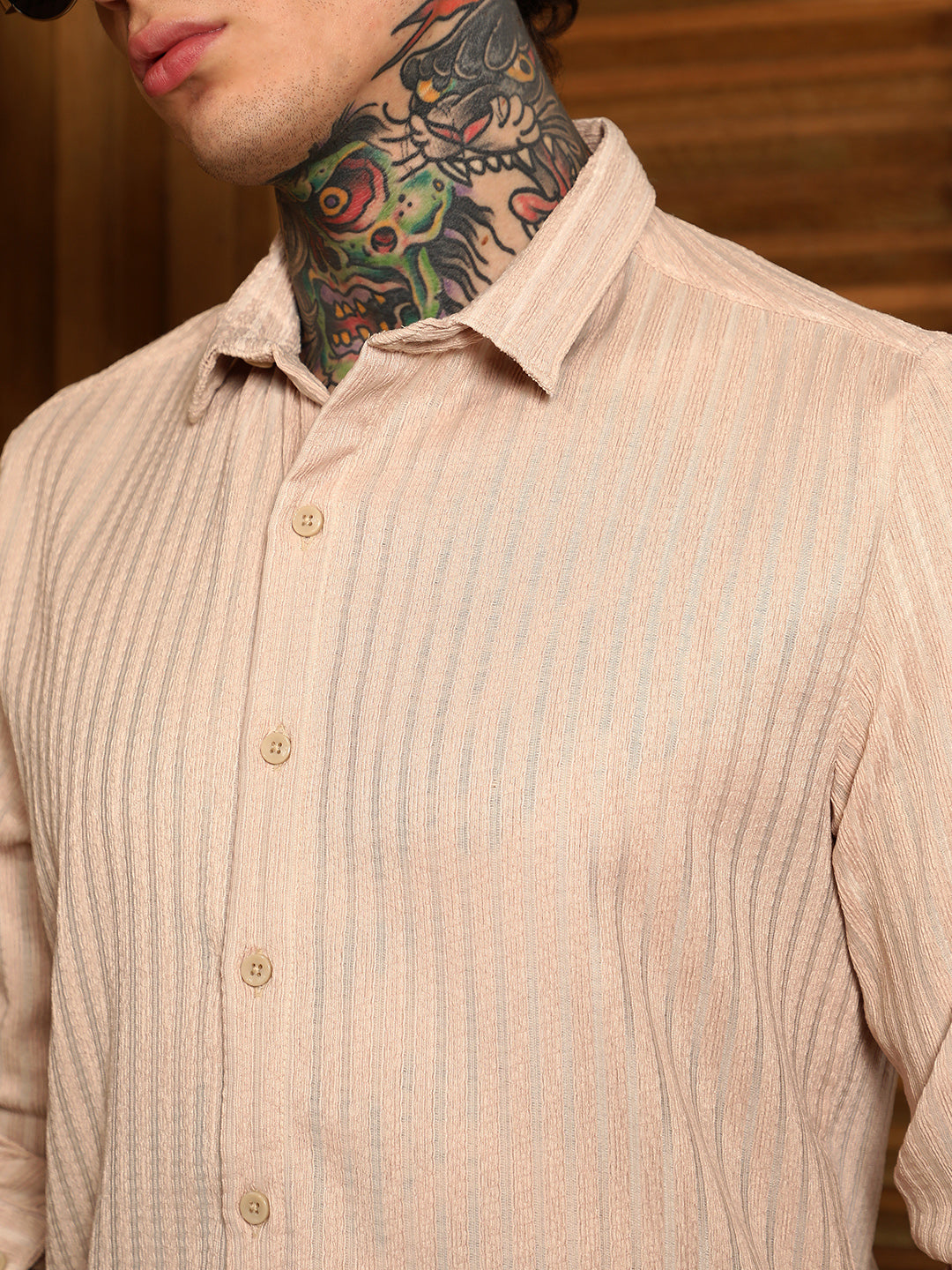 Men Khaki Beige Ripple-Trough Shirt