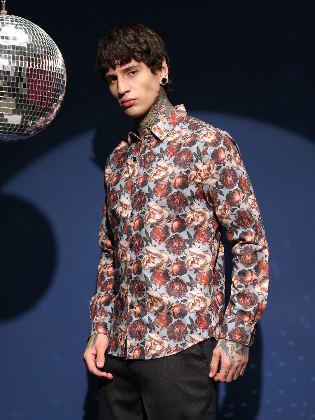 Men Cloud Grey & Russet Brown All-Over-Roses Shirt