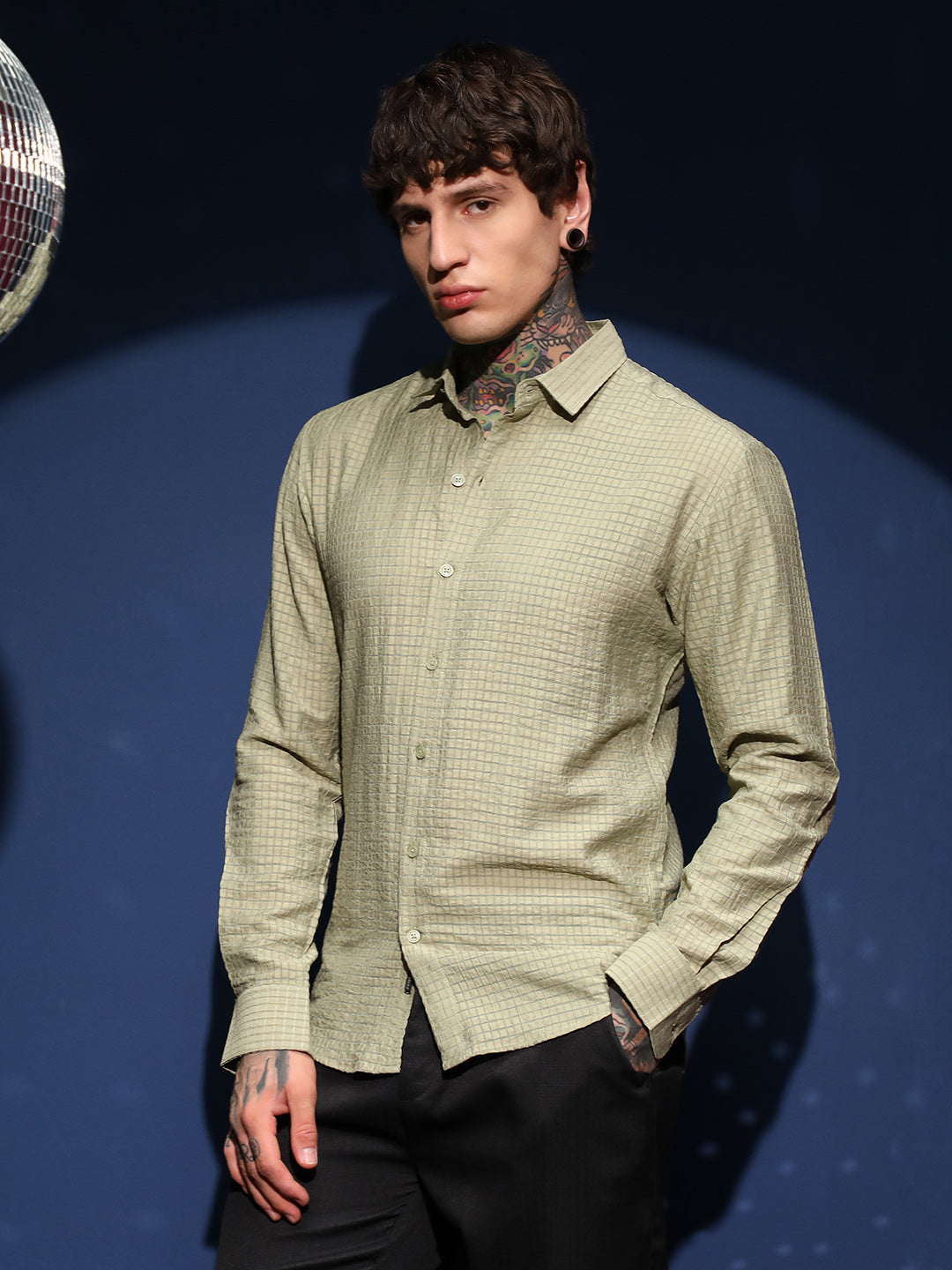 Men Light Pistachio Grid-Tactura Shirt