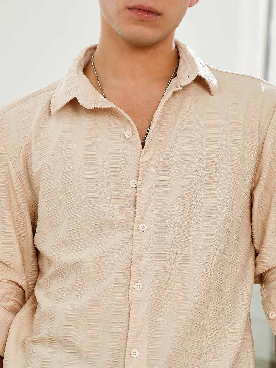 Men Beige Textured Slim Fit Full Sleeve Shirt