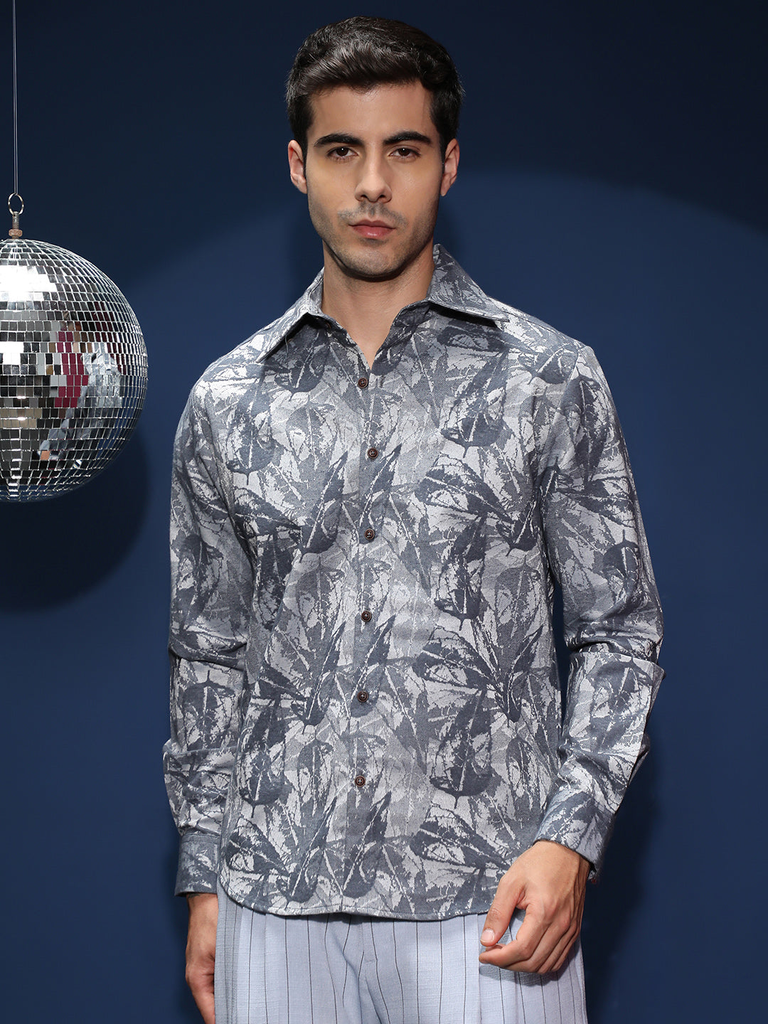 Men Indigo Blue Willow-Foliage Imprint Shirt