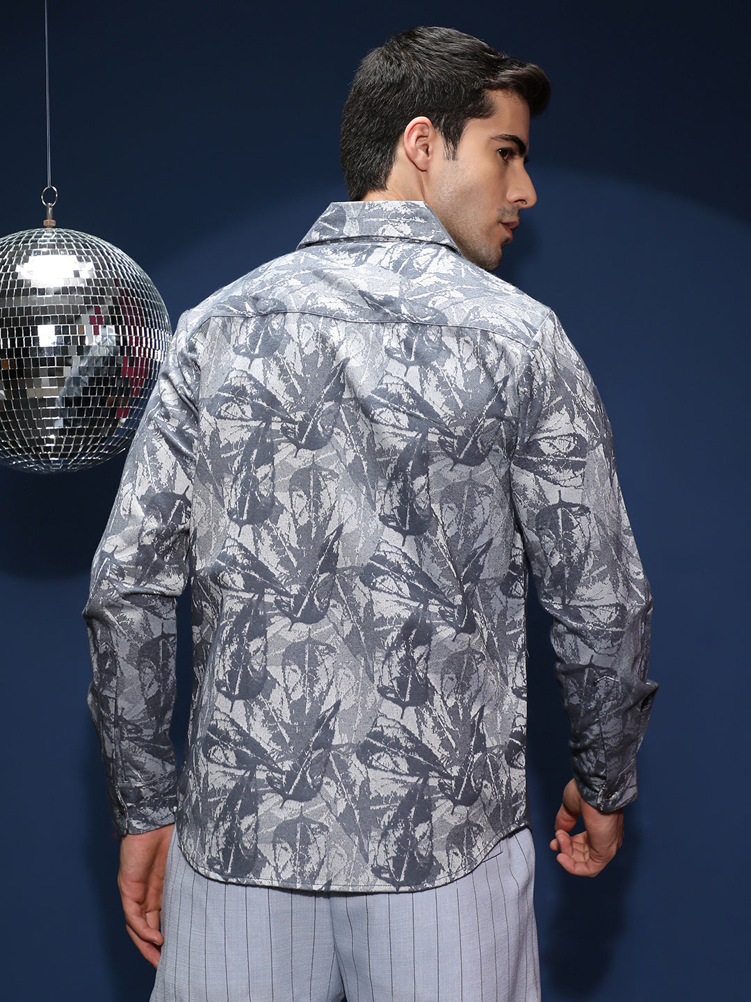 Men Indigo Blue Willow-Foliage Imprint Shirt