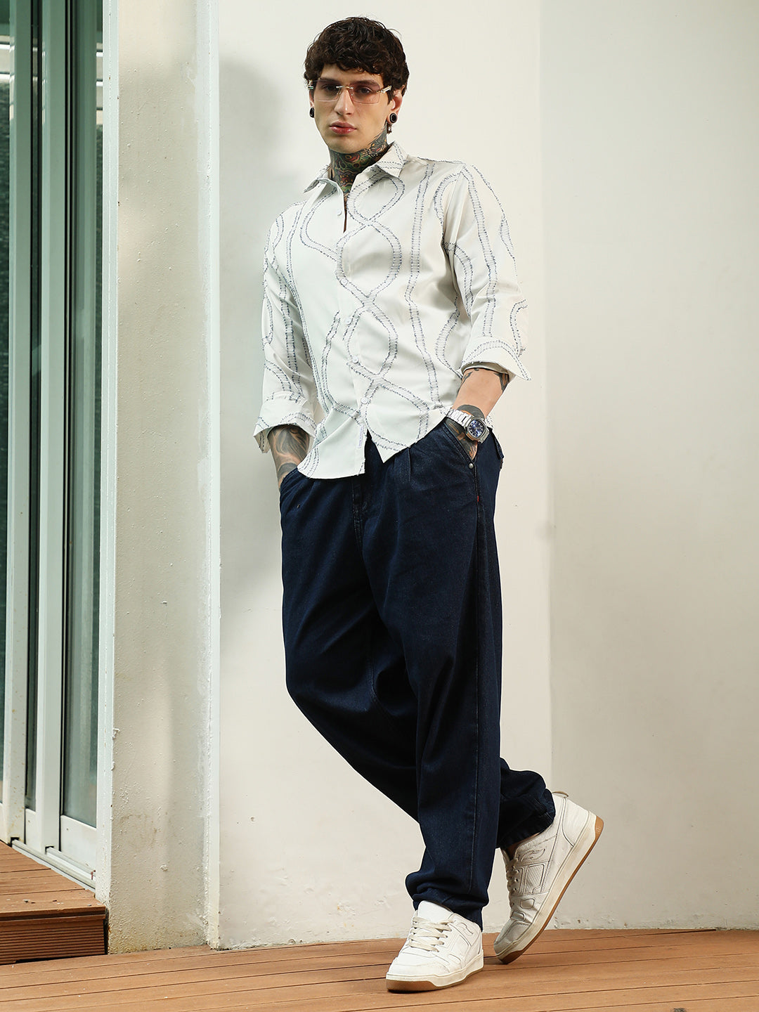 Men White Stitched Pattern Shirt
