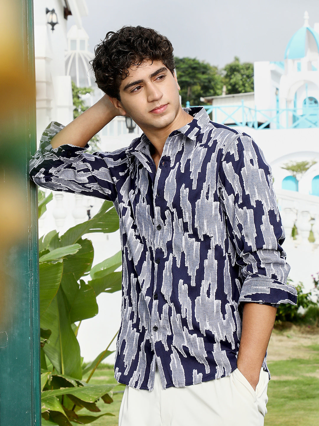 Men Navy Blue Contrast-Abstract Jacquard Shirt
