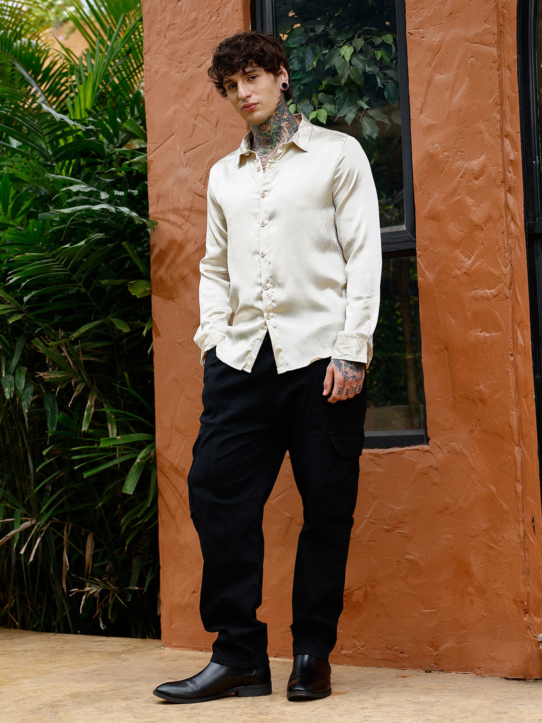 Men Chalk White Crushed-Satin Regular Shirt