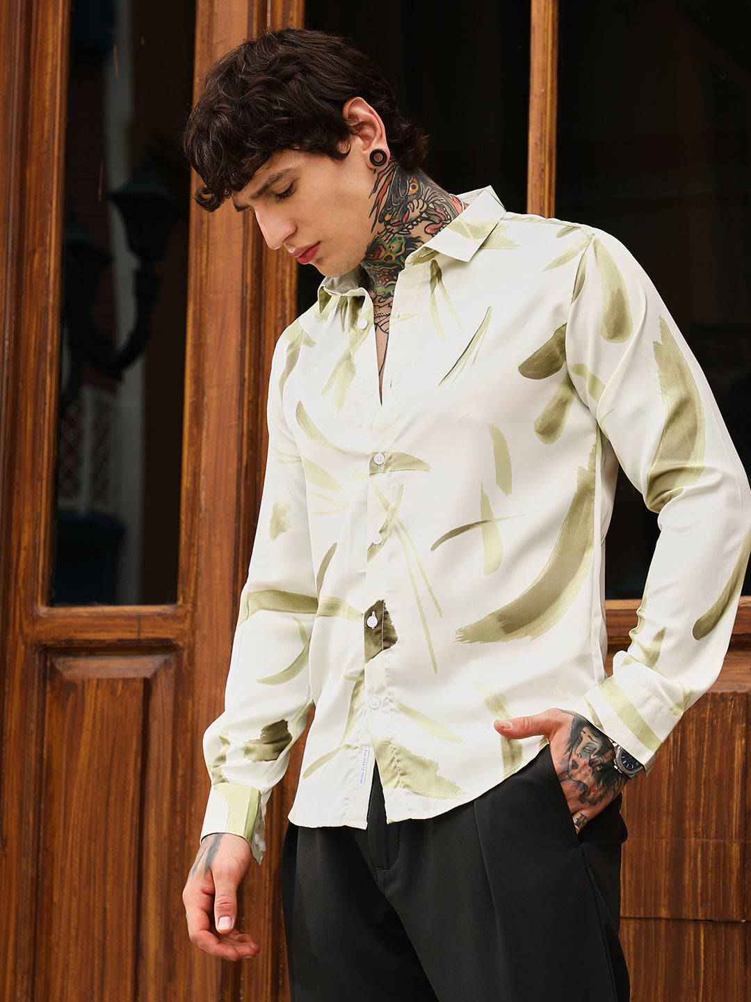 Men Olive Green Contrast-Strokes Imprint Shirt