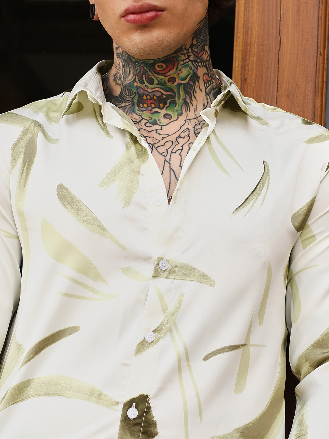 Men Olive Green Contrast-Strokes Imprint Shirt