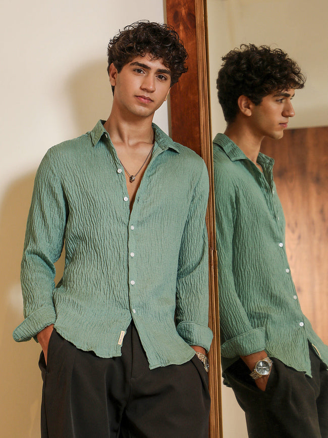 Men Aqua Green Solid Creased-Tactile Shirt