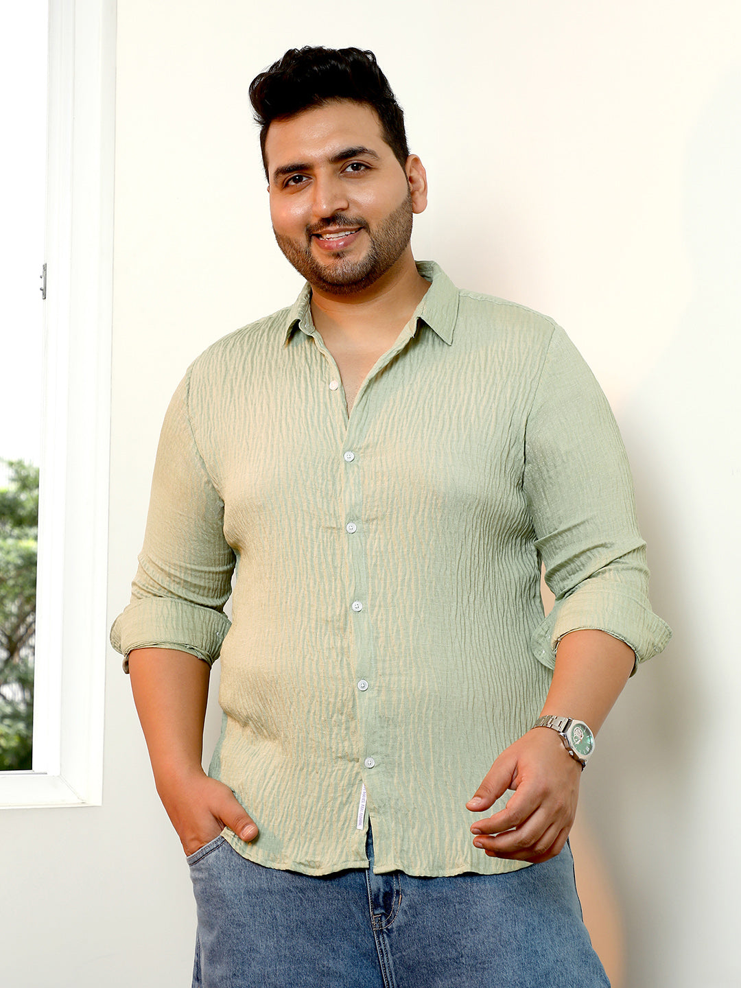 Men Sage Green Solid Creased-Tactile Shirt