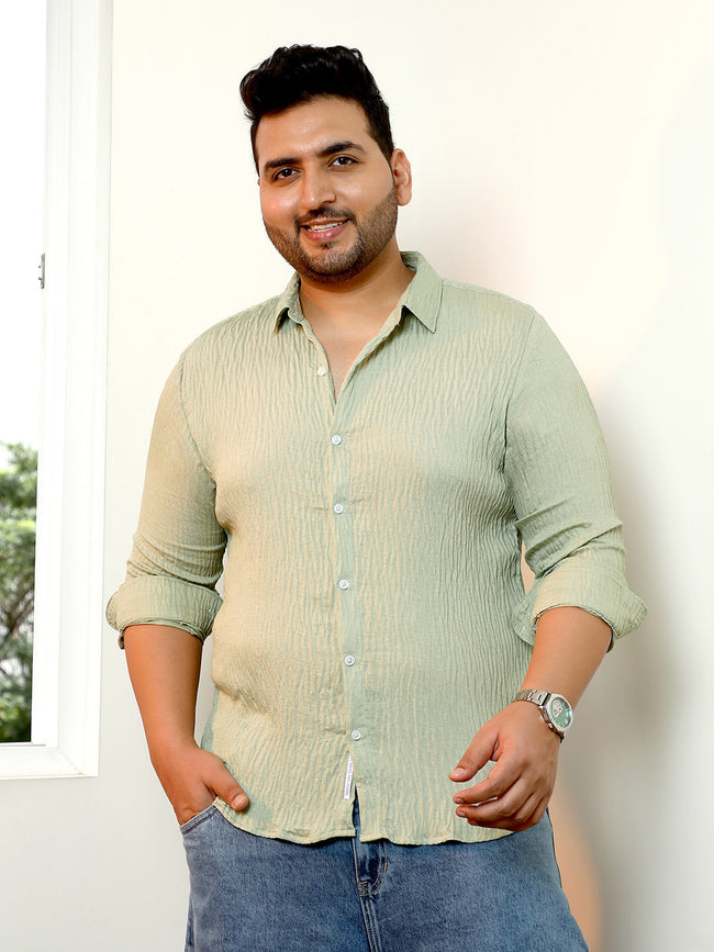 Men Sage Green Solid Creased-Tactile Shirt