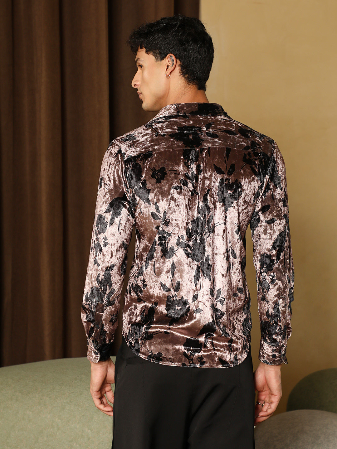 Men Coffee Brown Contrast-Botanical Imprint Velvet Shirt