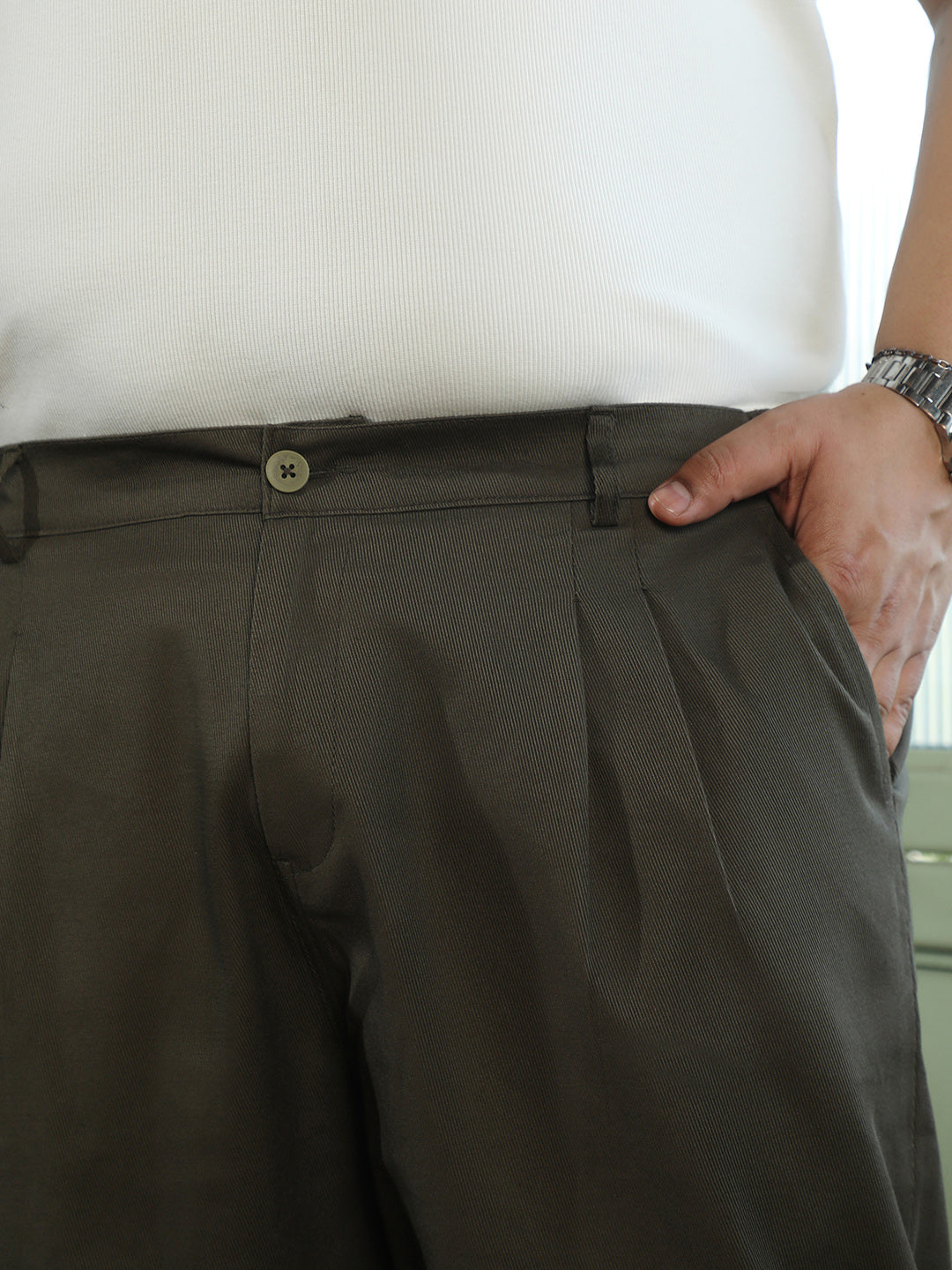 Men Dark Olive Green Mid-Rise Relaxed Fit Trouser