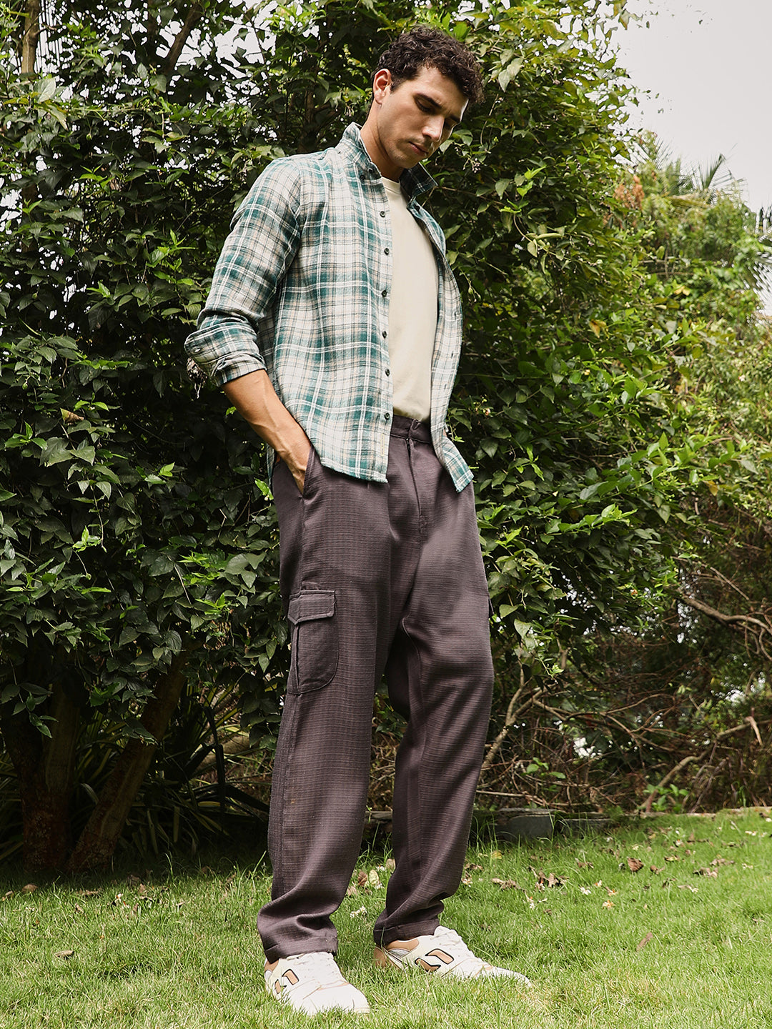 Men Coffee Brown Pleated Utility-Tapered Trousers