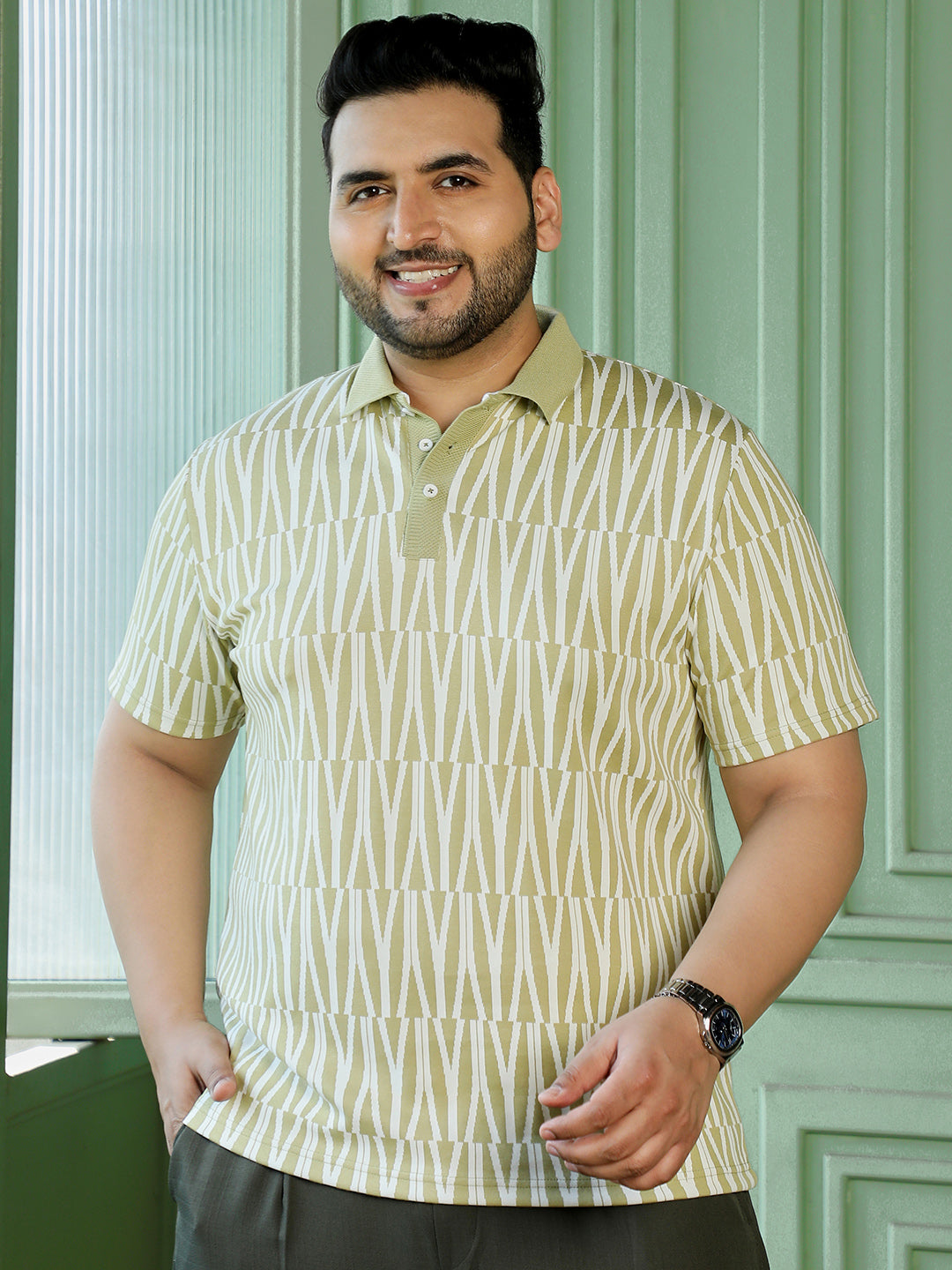 Men Sage Green Geometric T-Shirt