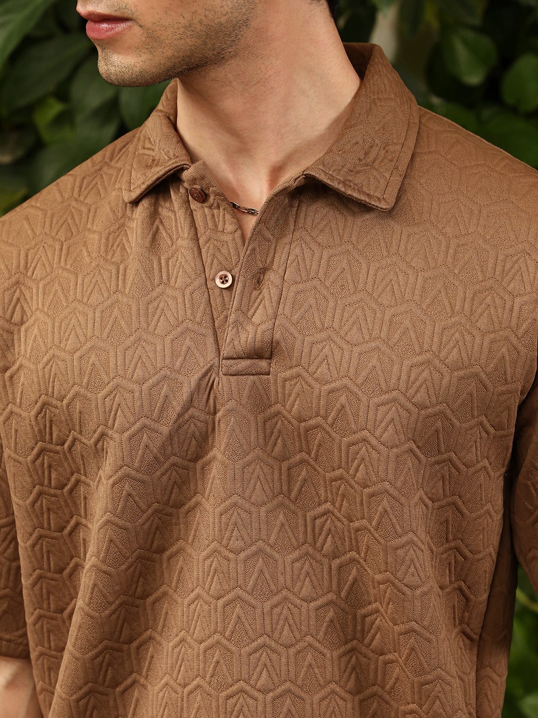 Men Tan Brown Zigzag-Tactile T-Shirt