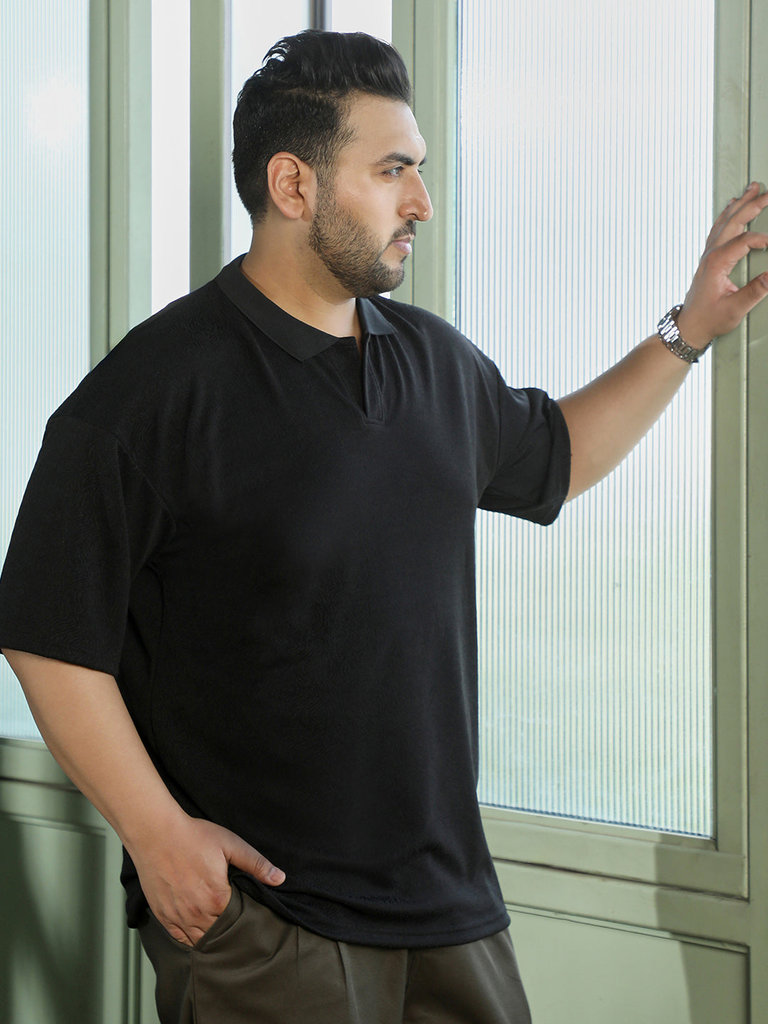 Men Black Textured T-Shirt