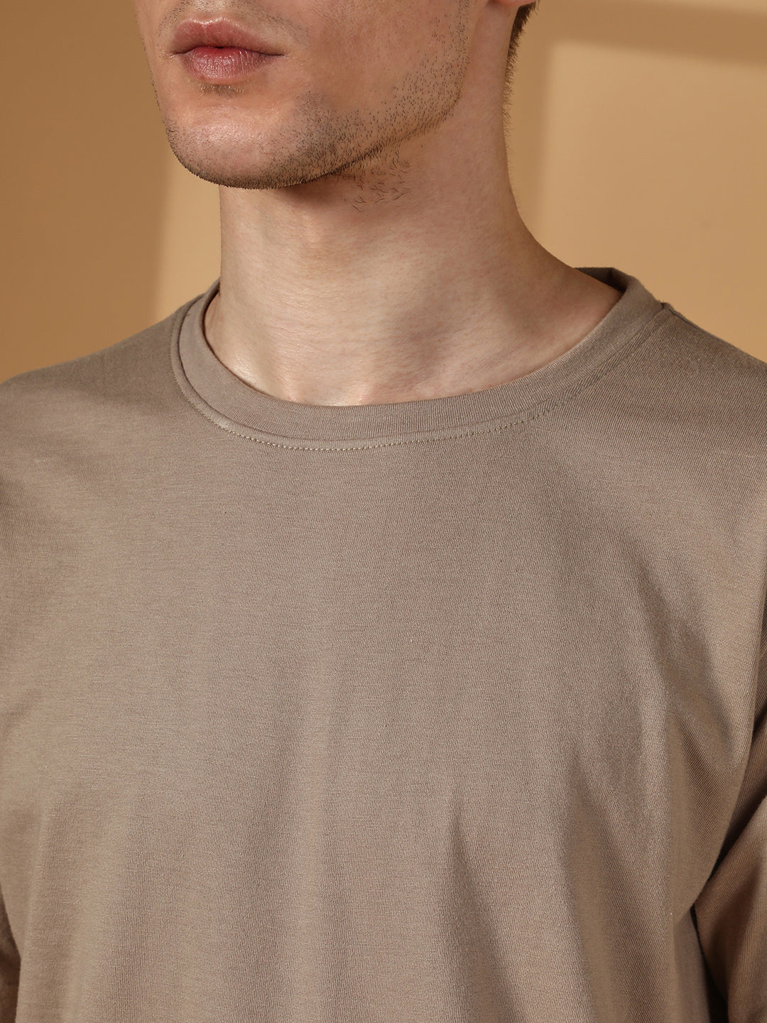 Men Cloud Grey Solid Regular T-Shirt