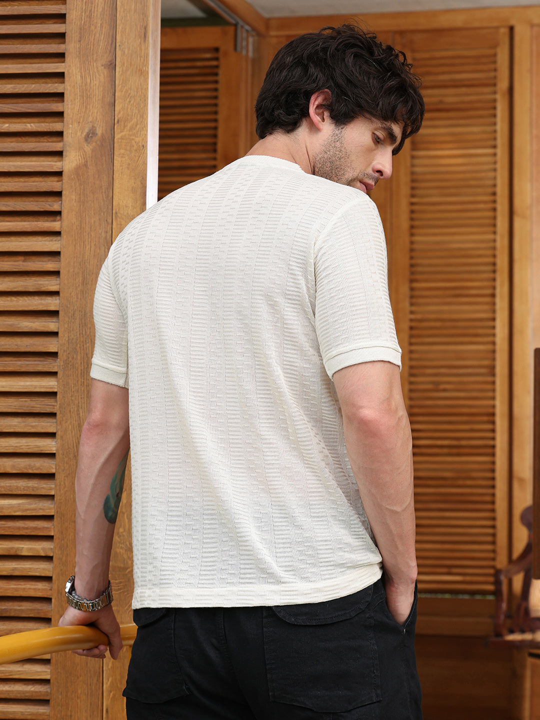 Men Cream White Dash-Ribbed Knit T-Shirt