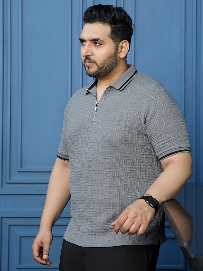 Men Grey Textured T-Shirt