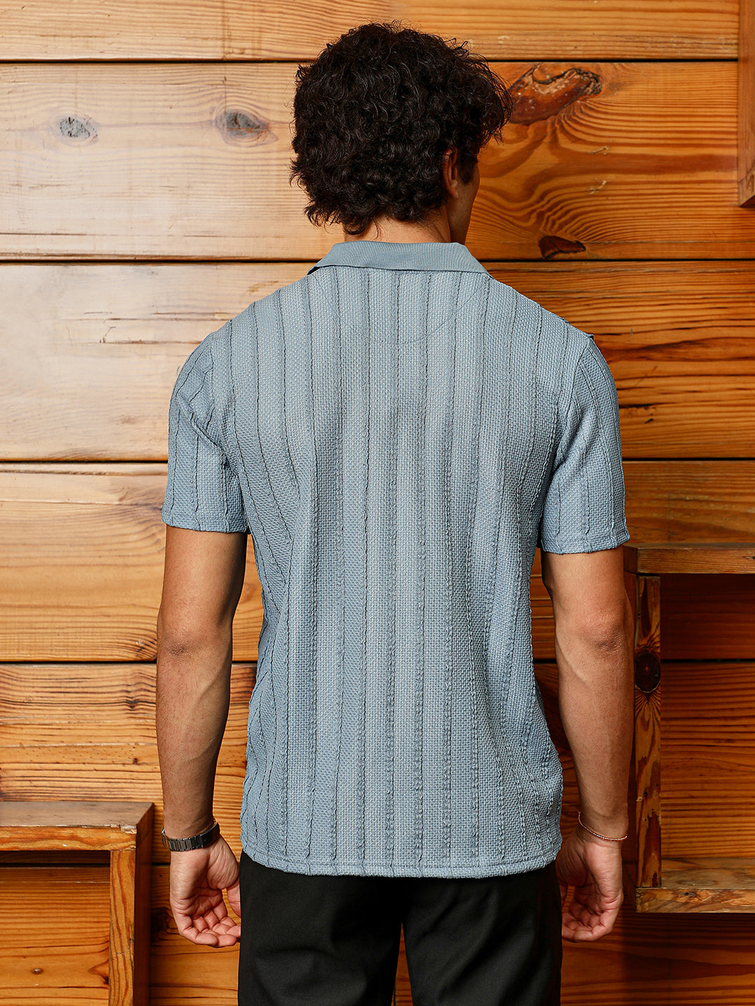 Men Icy Blue Wicker-Tactitle Polo T-Shirt