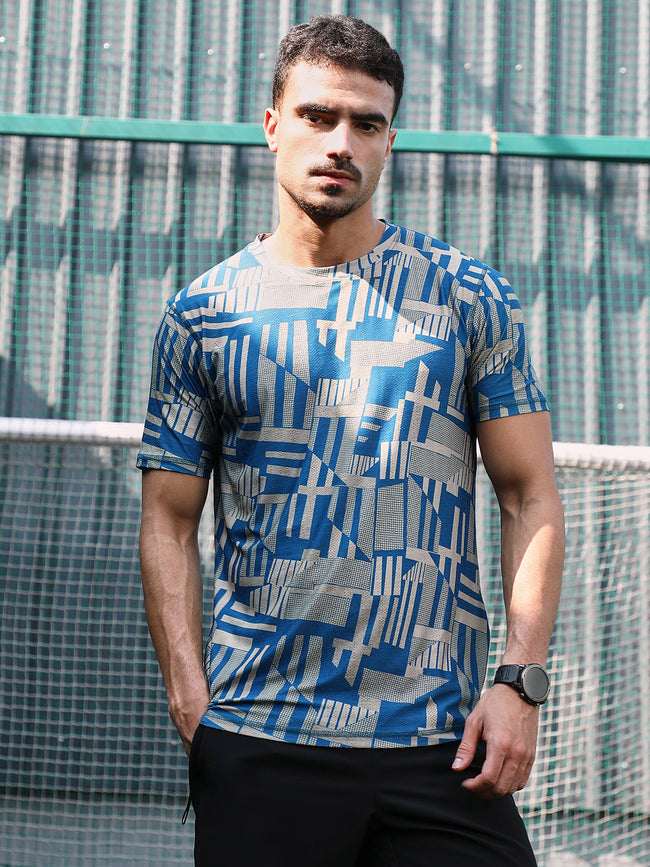 Men Sky Blue Abstract-Bloc Activewear T-Shirt