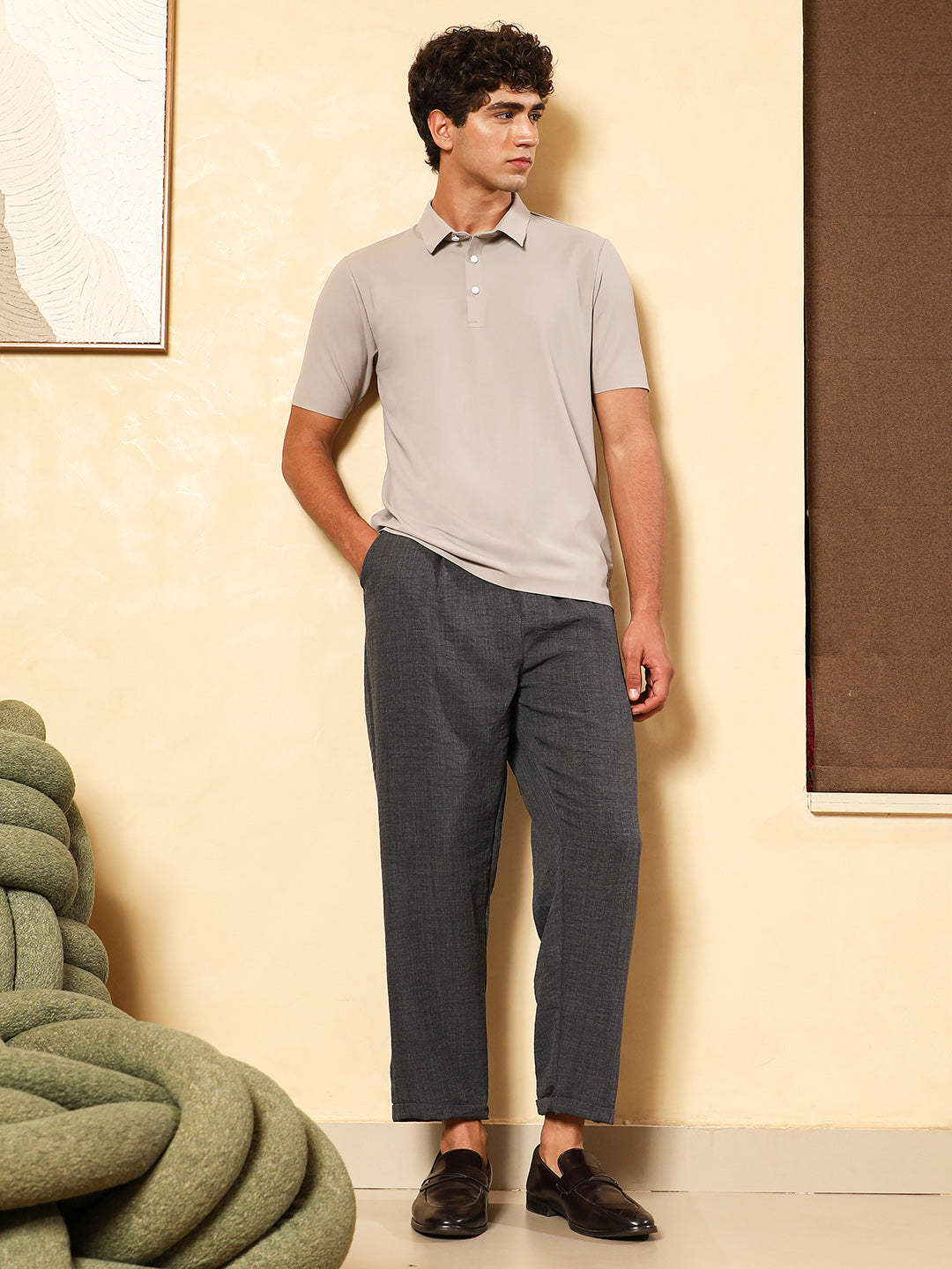 Men Light Grey Seamless Grid Polo T-Shirt