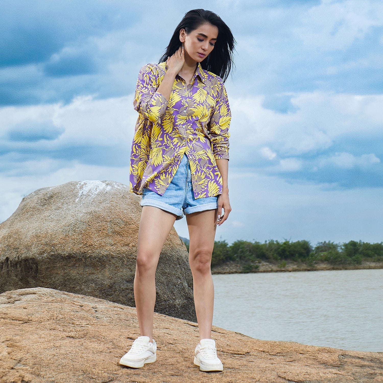Women Multi Contrast Foliage Shirt